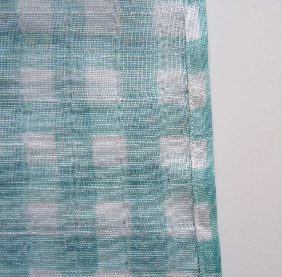 Double gauze swaddling blanket hem