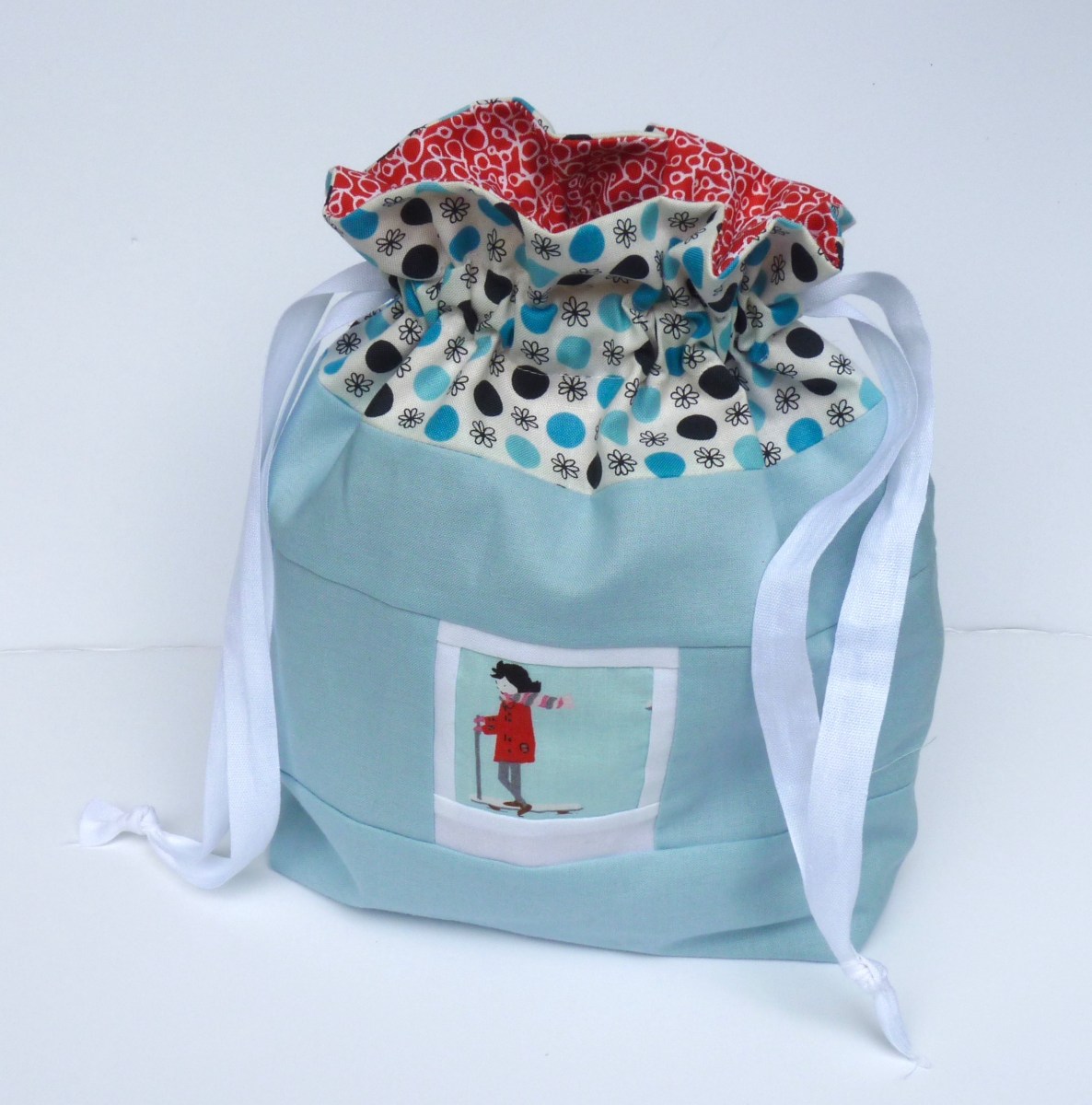 Scooter girl photo drawstring bag