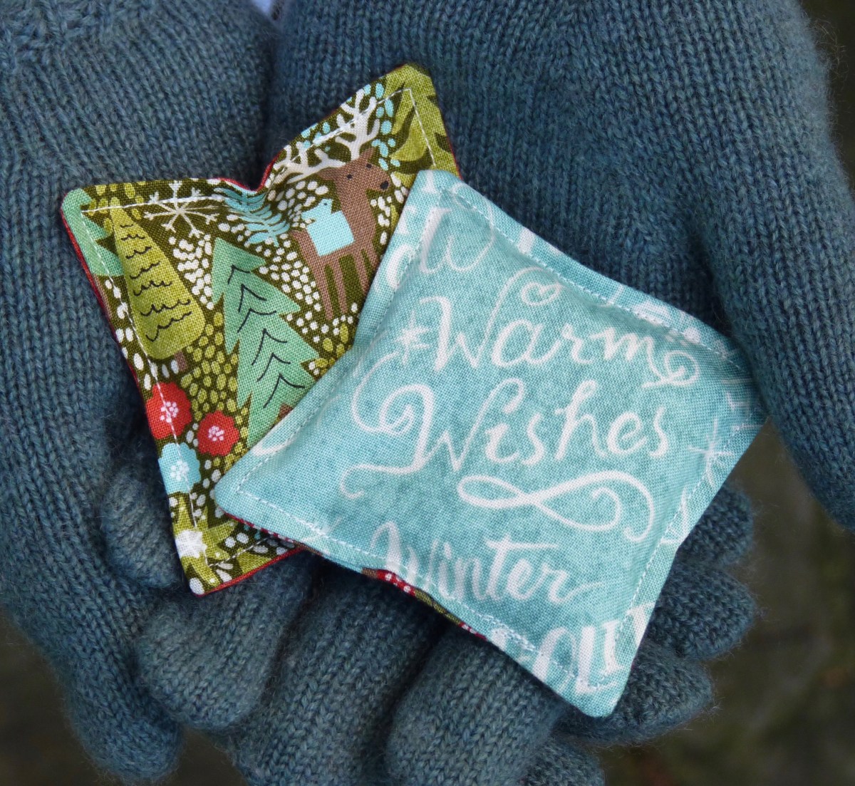 Festive hand warmers